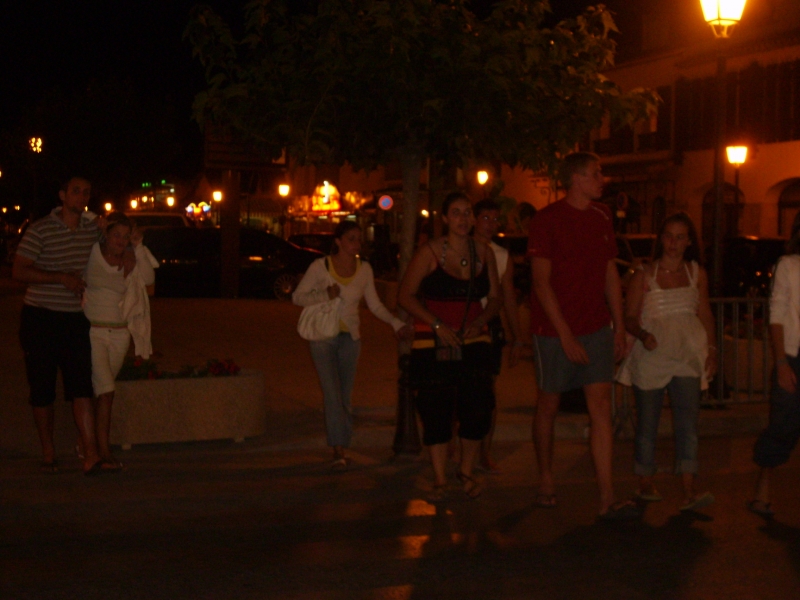 AUX SAINTES
